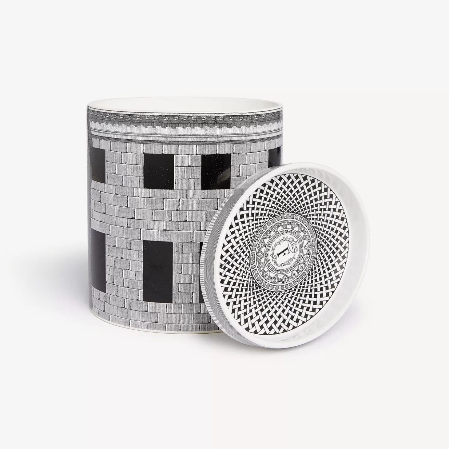 Fornasetti Nel Mentre Set Di Tre Candele Profumate - Architettura Decor - Immaginazione Fragranza^ Candele Profumate